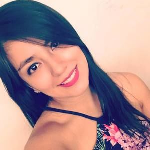 Meet your Posher, Paola